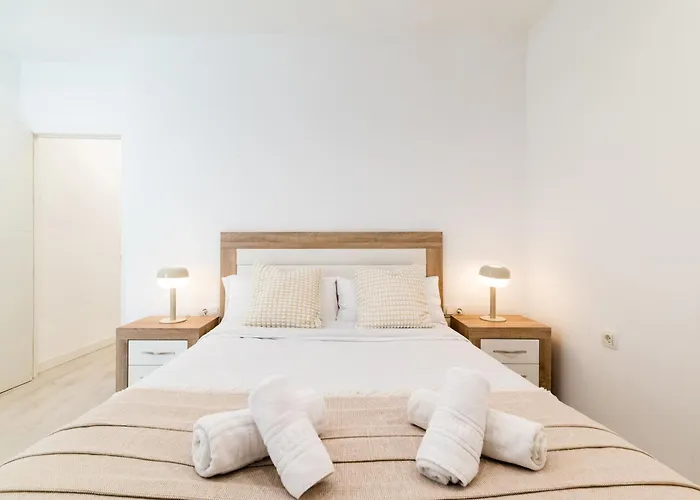 Wekey Homes Granada, Elvira Centro Διαμέρισμα *